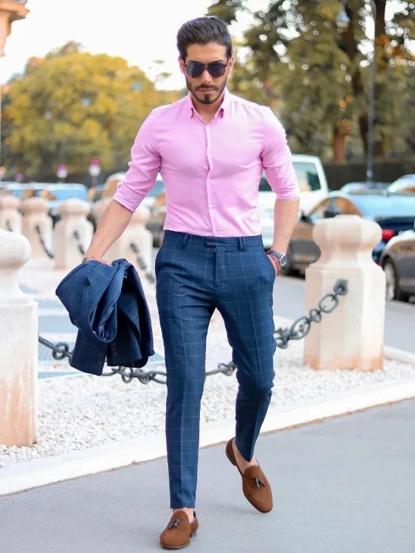 What Color Shirt Goes With Light Blue Pants? (Pics) • Ready Sleek