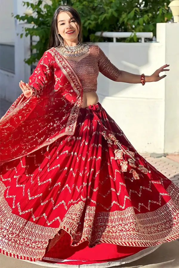 Best Indian Dresses for Karwa Chauth | Indian Fashion Mantra